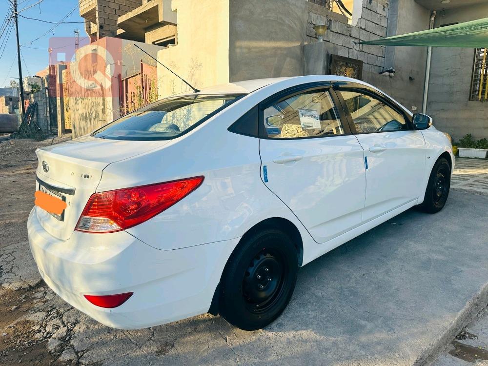 هیوندای ئەکسنت
